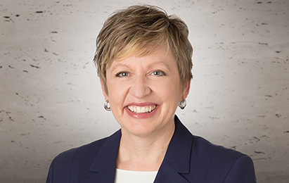 Lora Friedemann, Fredrikson & Byron attorney Lora Friedemann