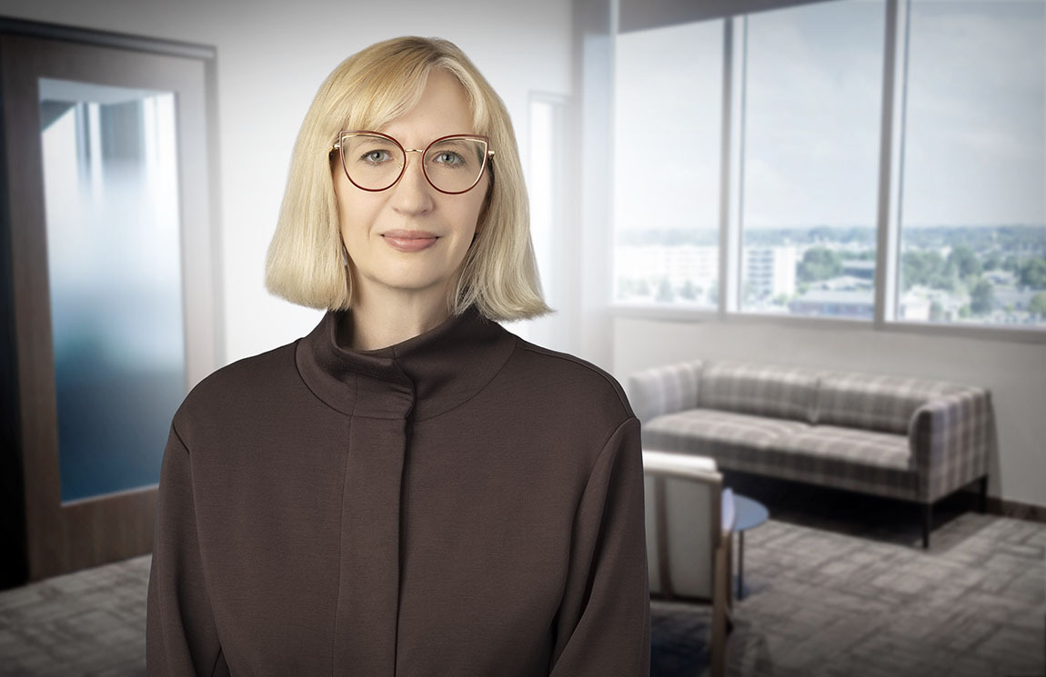 Cari Martell, Fredrikson & Byron P.A. Photo