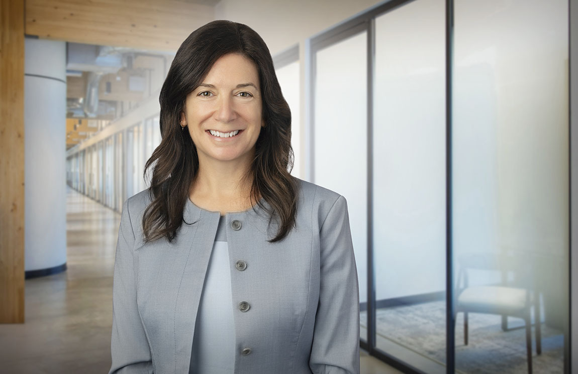 Leah Janus, Fredrikson & Byron P.A. Photo